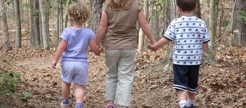 Best National Parks for Families (Kid-Friendly Trails & Wonder)