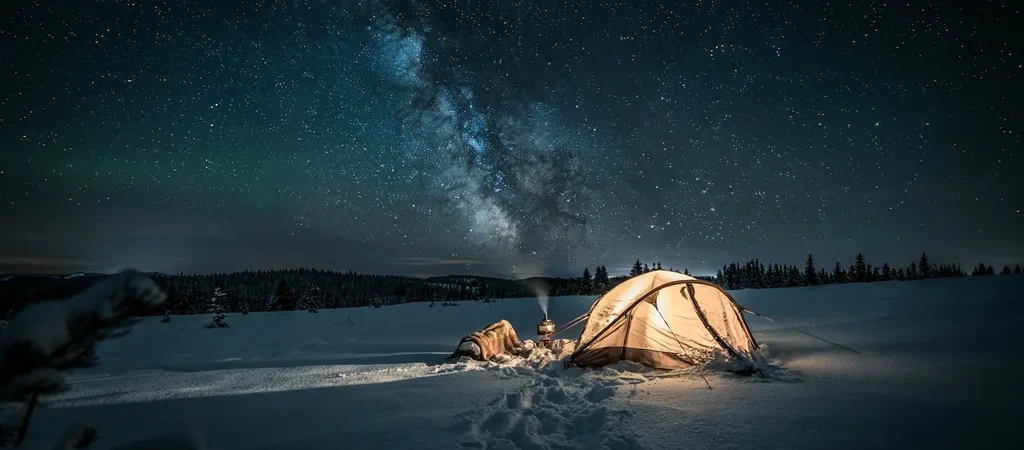 How to Stay Warm Winter Camping