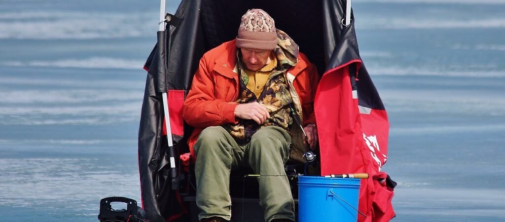 Ice Fishing for Beginners: Safety, Gear, and Finding Fish Under the Ice