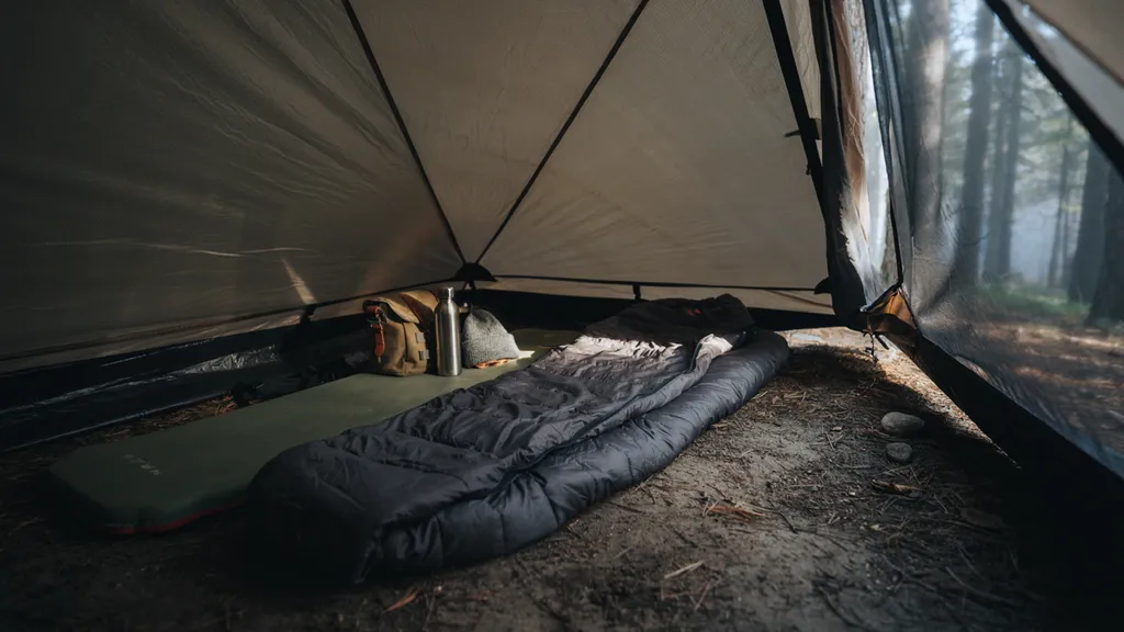How to Choose a Sleeping Bag: Temperature, Shape, and Fill Explained