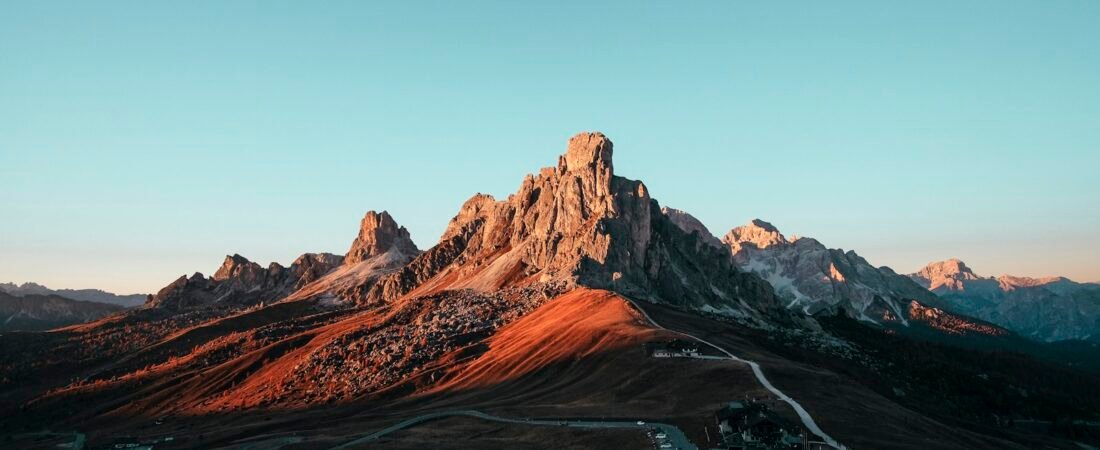 Zion National Park: The 5 Hikes Worth the Hype (and What to Pack)